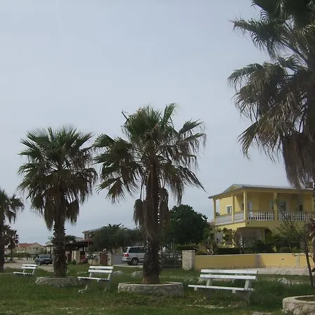 Deby House