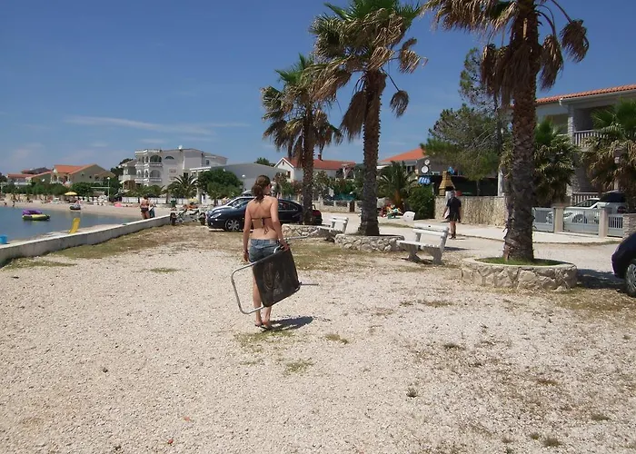 Апартаменты Deby House *