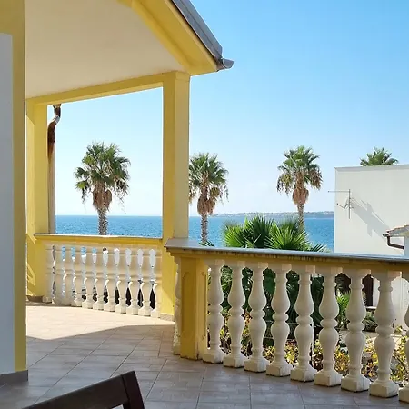 Apartamento Deby House *